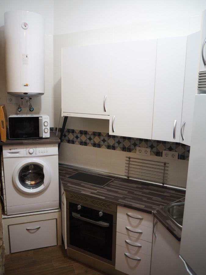 Apartamento Turístico. AZAHAR. Cáceres. Exterior foto